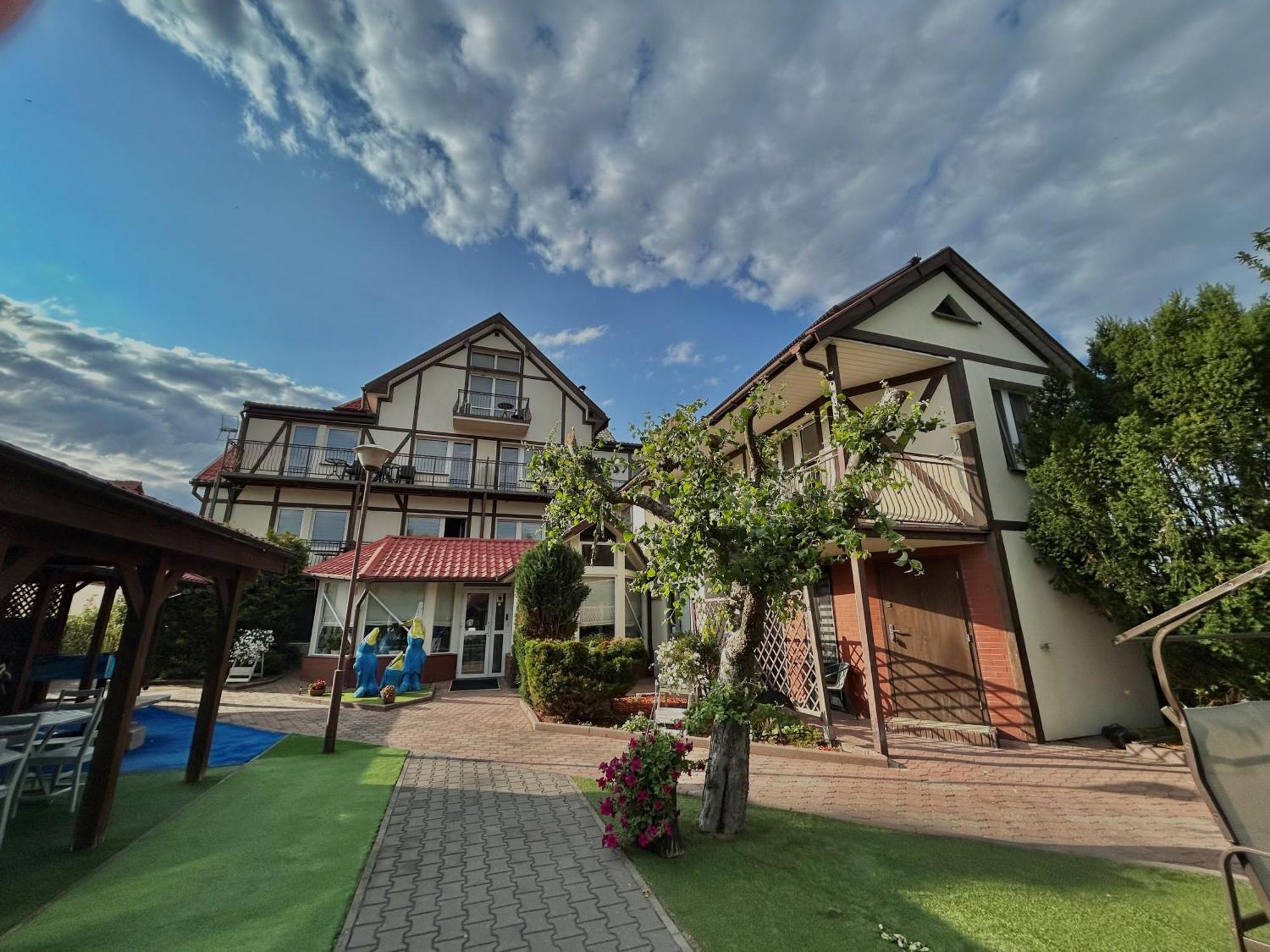 Polaris Krynica Morska Hotel Exterior foto